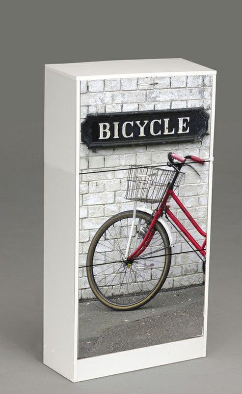 Zapatero tres puertas con bicicleta