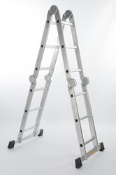 Aluminum multipurpose ladder with codiven platform set