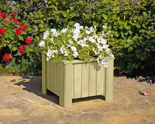 Square wooden planter