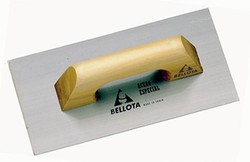 Bellota 5861-1 flat smooth wooden handle