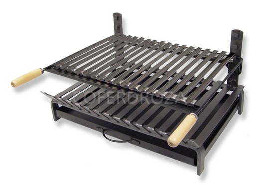 barbecue grill with grill iron