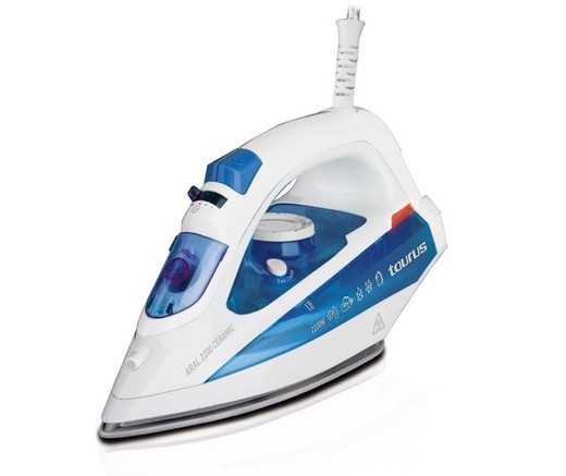 Steam iron Taurus aral 2200 ceramic