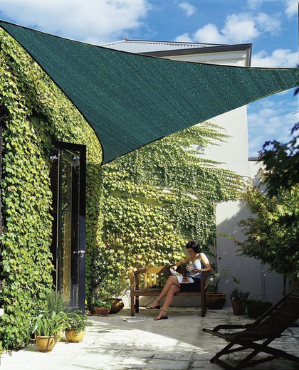 Toldo triangular verde Intermas 3.6m