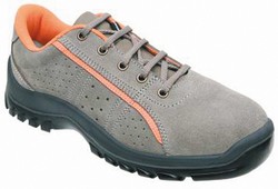 Zapato Perforado S1P Punt+Pl 39