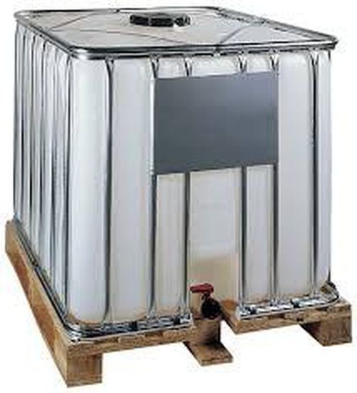 Contenedores de plastico IBC con armadura metálica