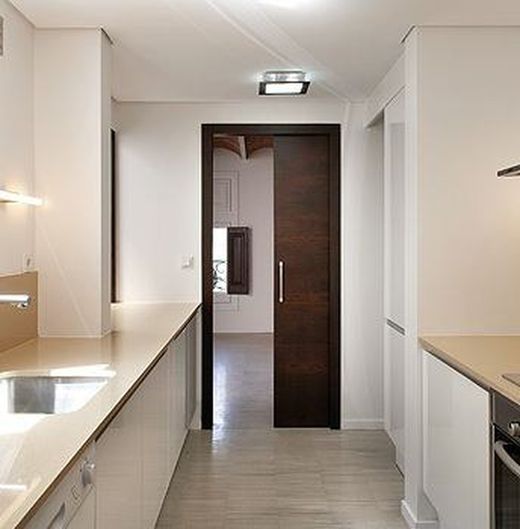 Structures for sliding doors