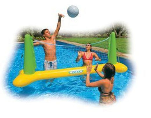 Schlauchboote und Wasserspiele