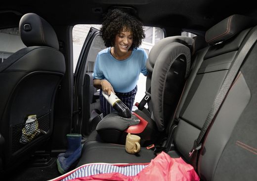 Aspirador mano con USB blanco Karcher