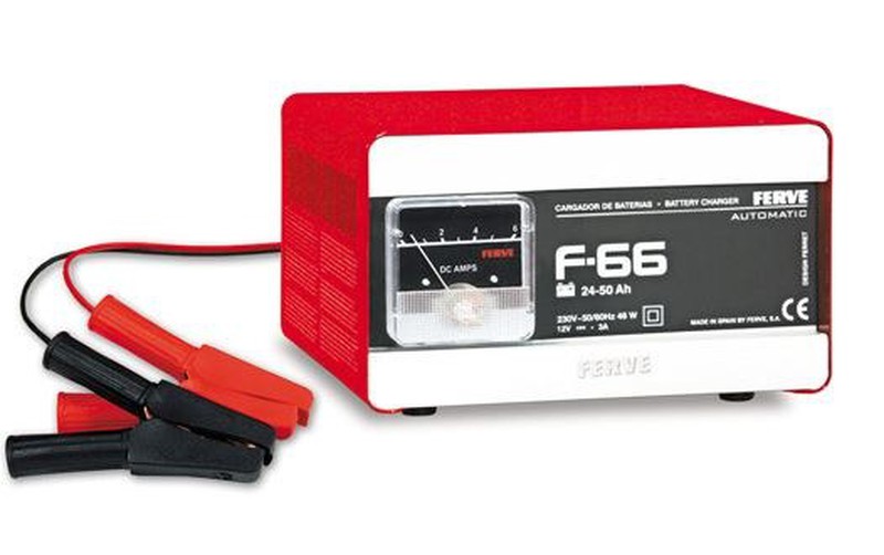 Cargador batería FERVE F806