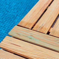 Tarima de madera de pino magnafloor de nortene