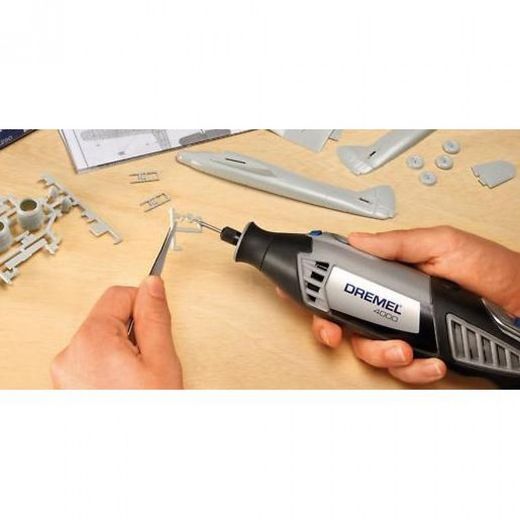Minitaladro con 65 piezas y 4 accesor. DREMEL 4000 JS